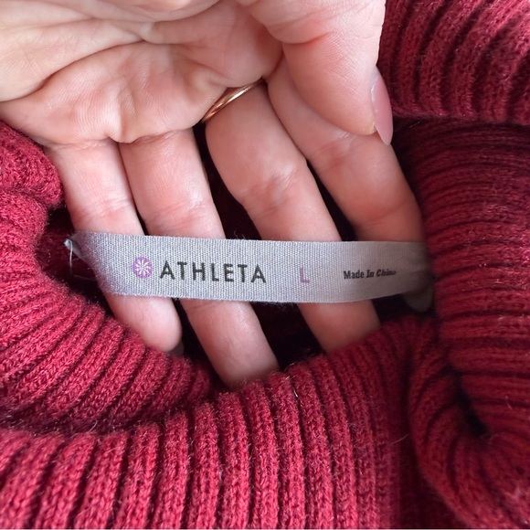 Athleta Merino Wool Turtleneck Sweater Women Size L Red Textured Knit Stretch - Picture 2 of 9